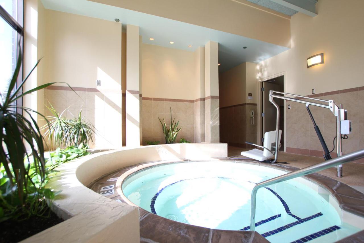 Ramada By Wyndham Minneapolis Airport - Eagan Luaran gambar