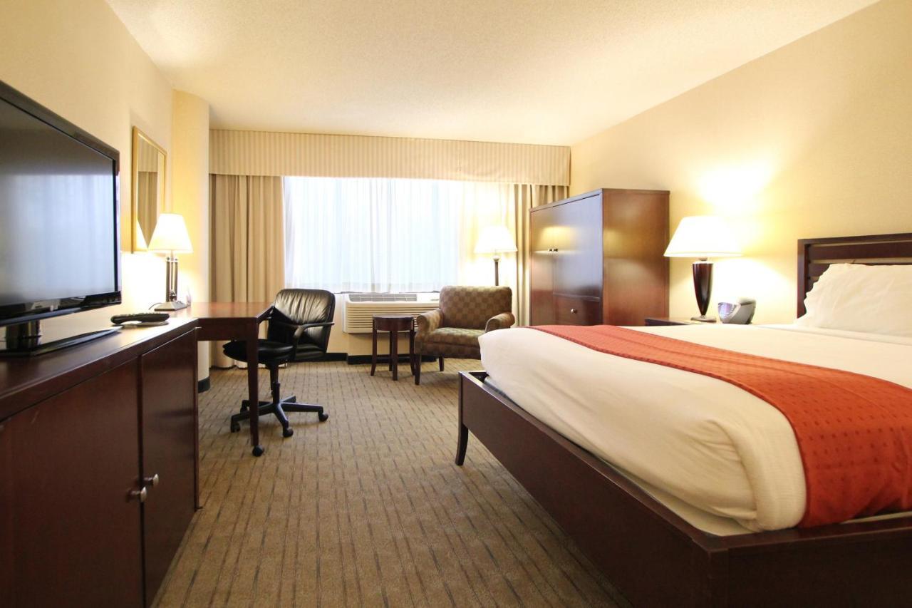 Ramada By Wyndham Minneapolis Airport - Eagan Luaran gambar
