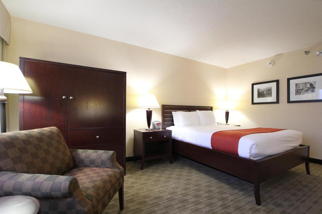 Ramada By Wyndham Minneapolis Airport - Eagan Luaran gambar
